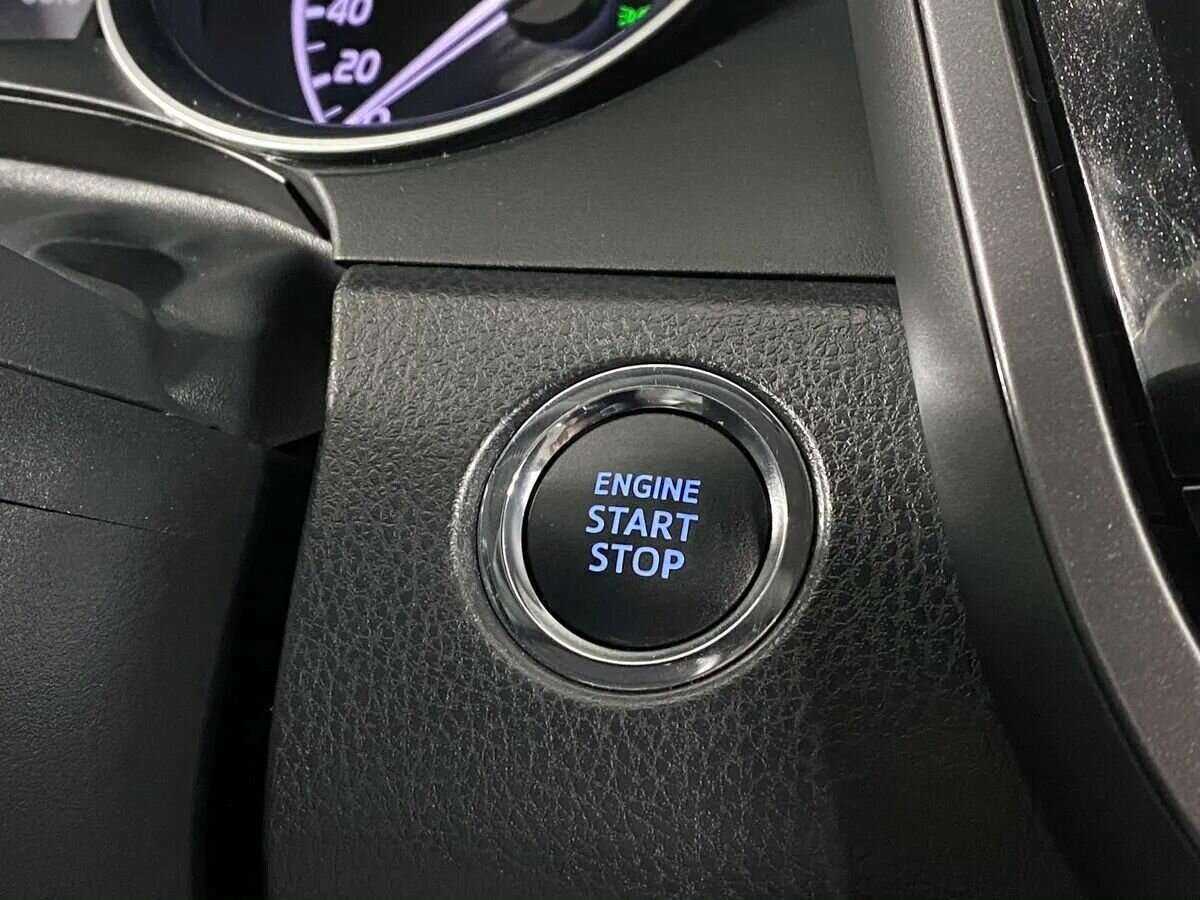 Toyota Camry, 2020 Фото №16