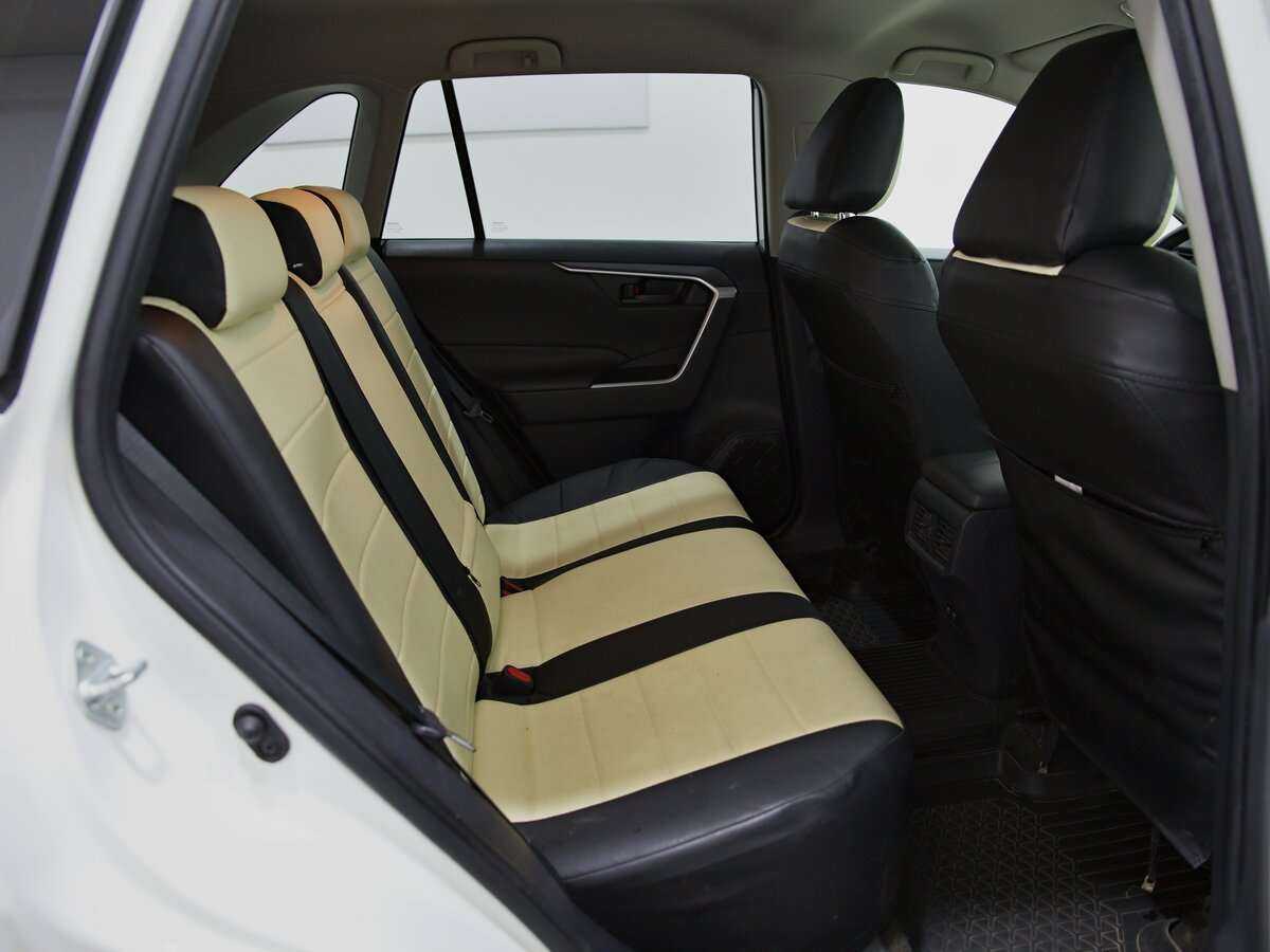 Toyota RAV4, 2020 Фото №12