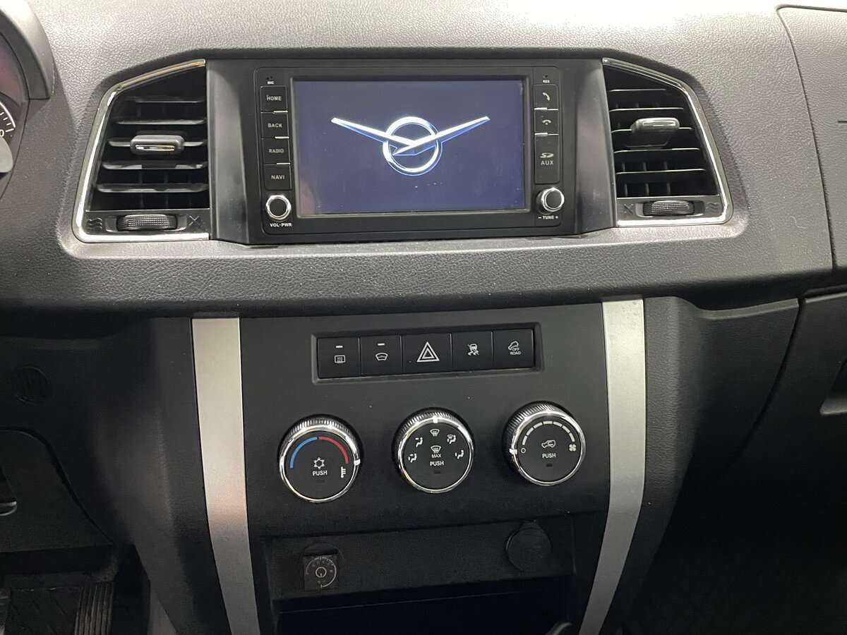 УАЗ Patriot, 2018 Фото №10