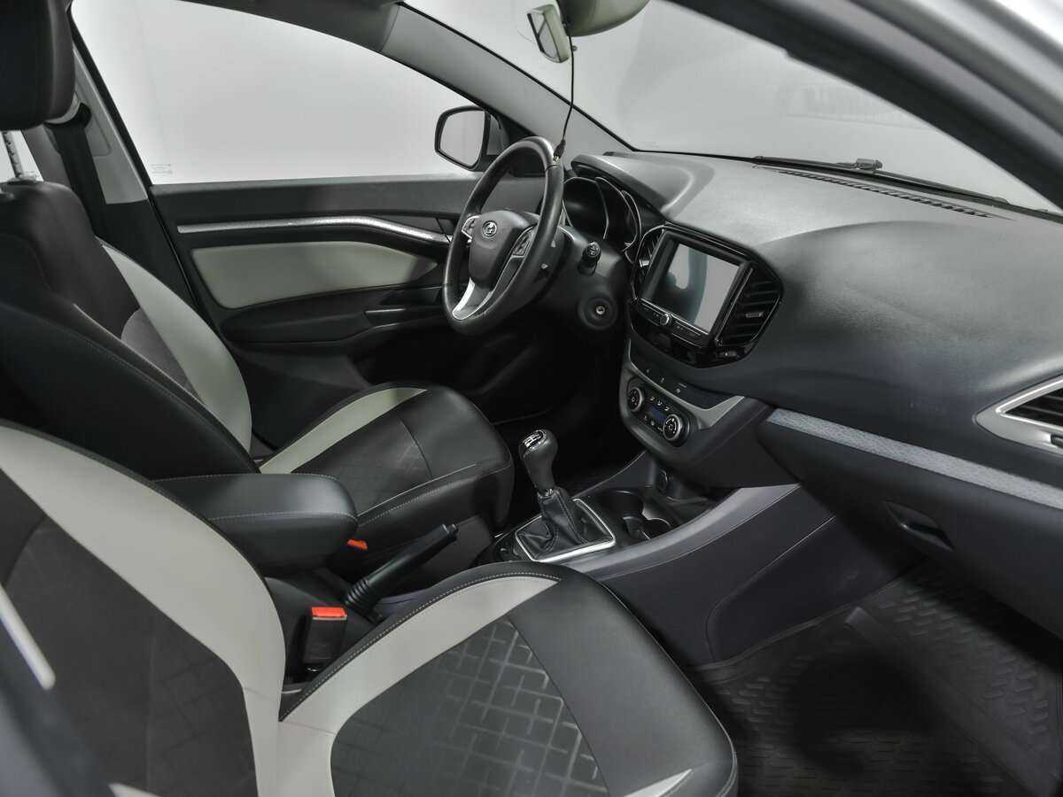 Lada (ВАЗ) Vesta SW, 2021 Фото №17