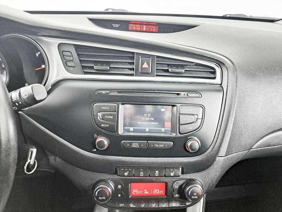 Kia Ceed, 2018 Фото №12