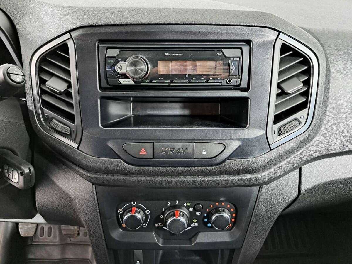 Lada (ВАЗ) XRAY, 2019 Фото №13