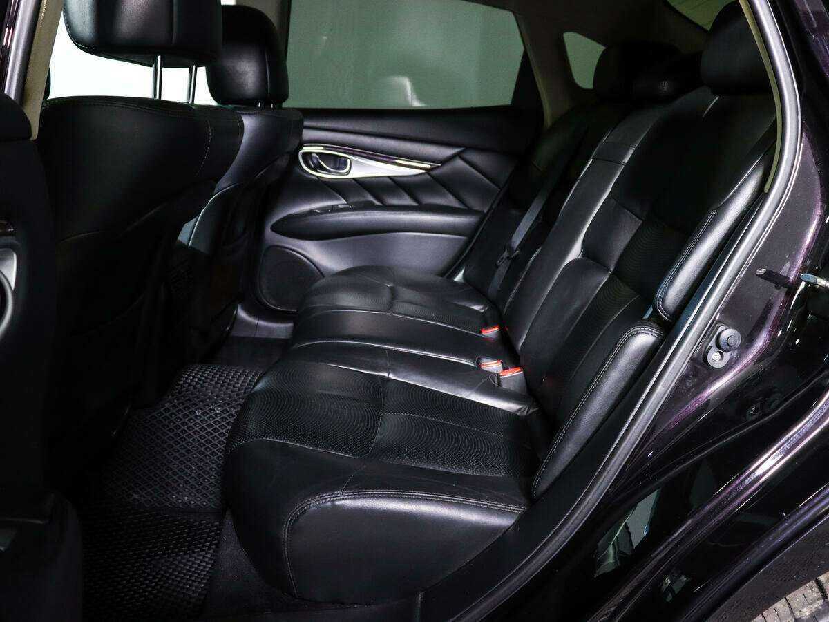 Infiniti Q70, 2014 - 115 637 км. | Фото №5