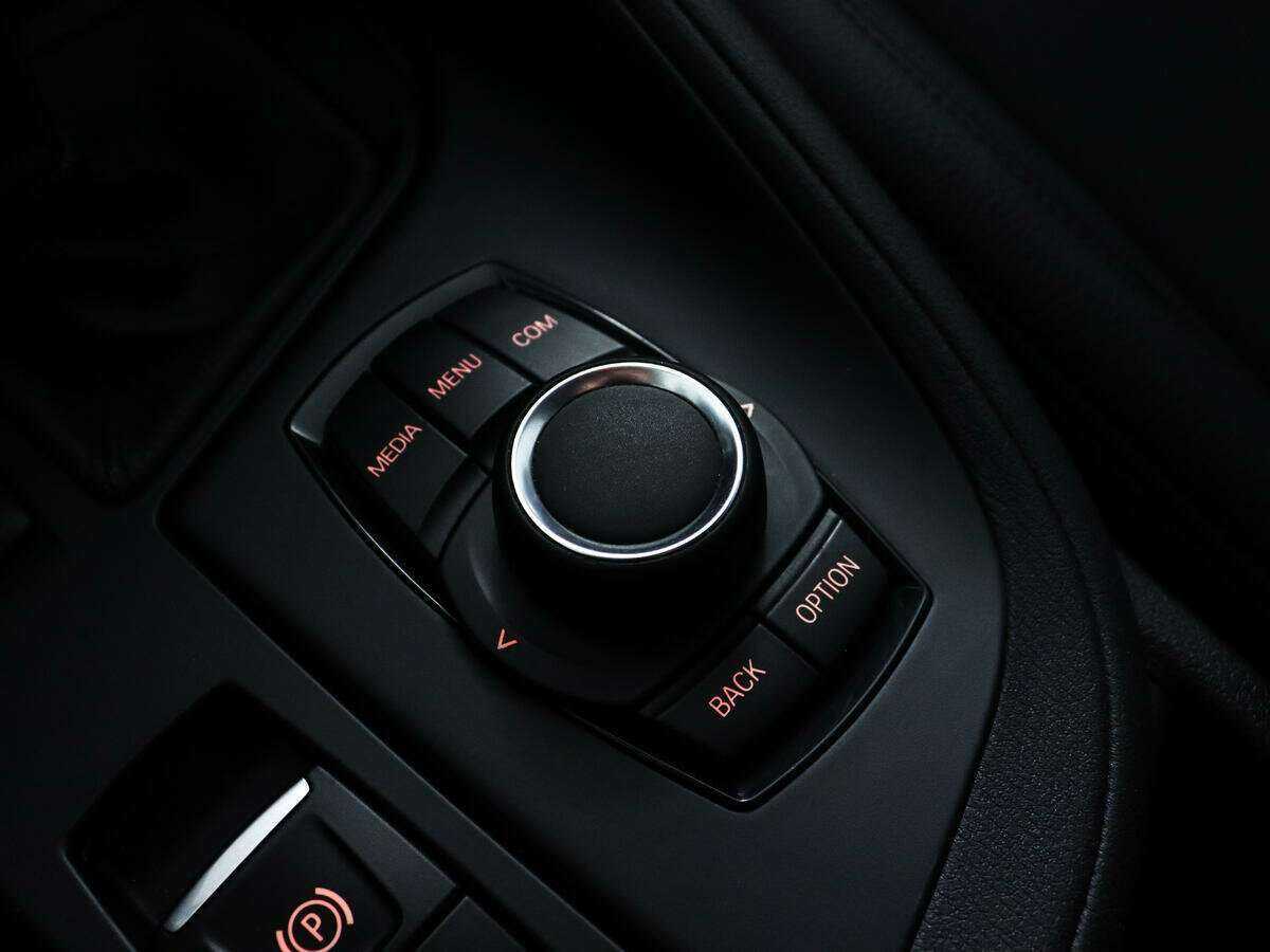 BMW X1 20i xDrive, 2019 Фото №18
