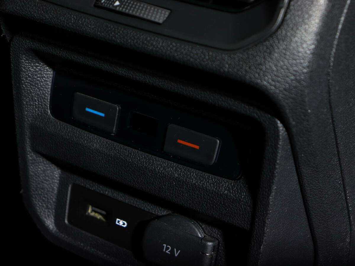 Volkswagen Tiguan, 2020 Фото №14