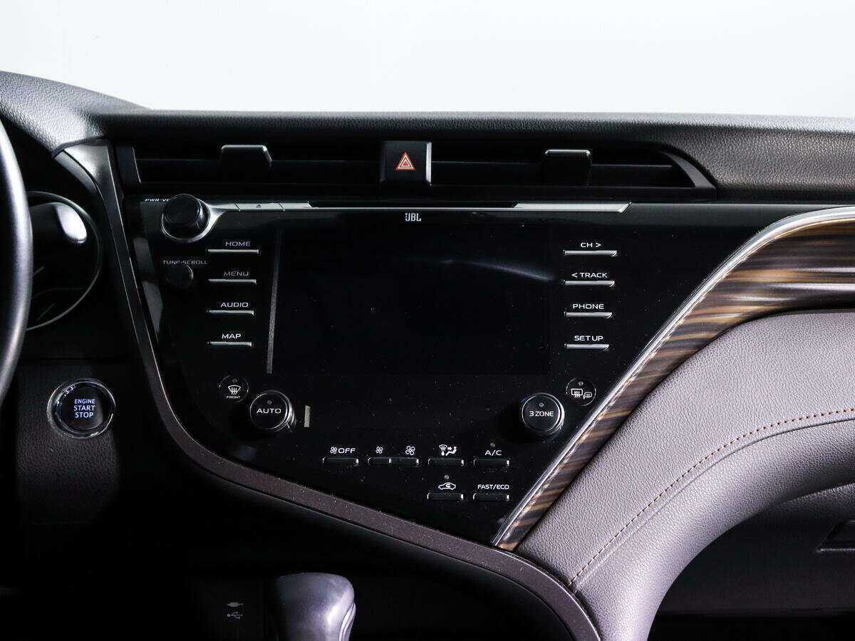 Toyota Camry, 2018 Фото №13