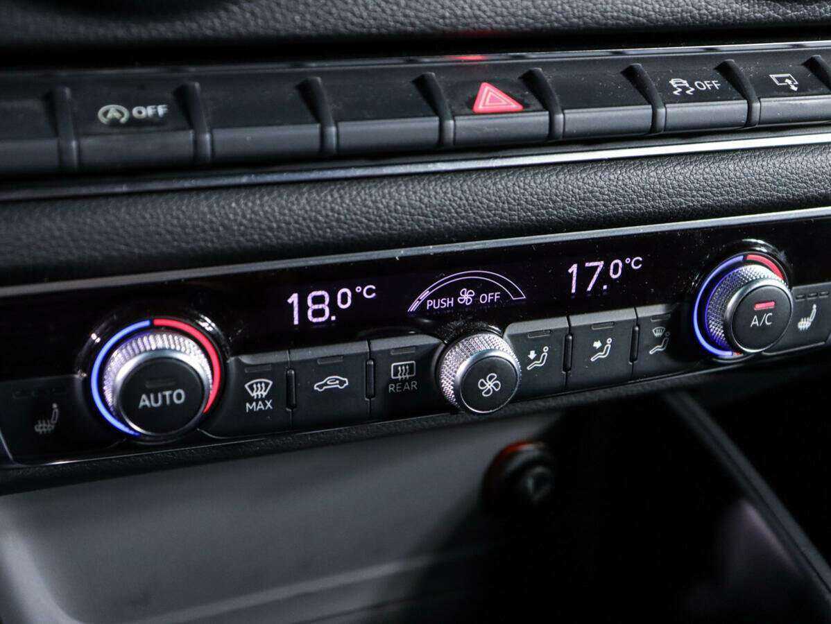 Audi A3, 2015 Фото №13