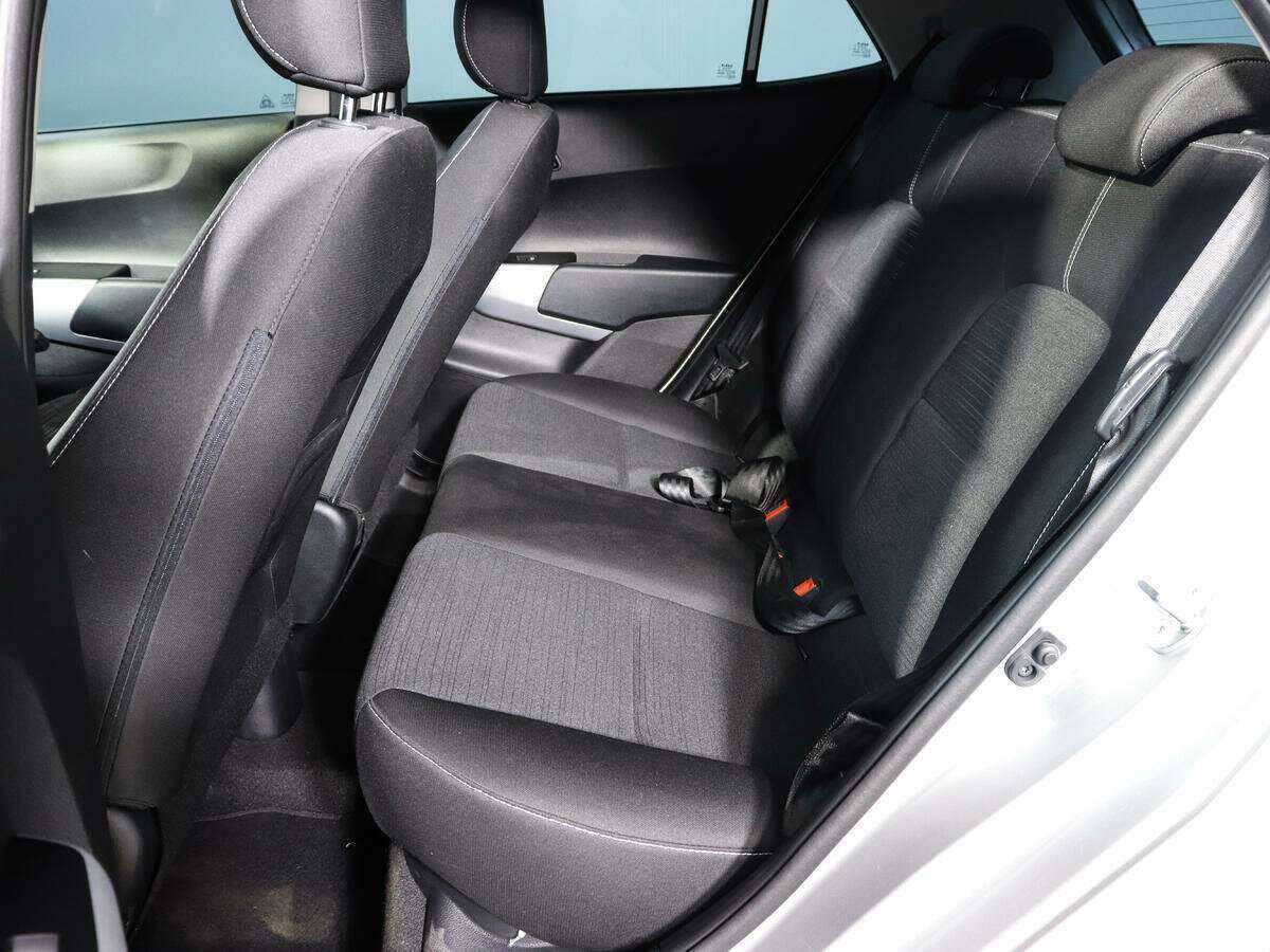 Kia Picanto, 2023 Фото №10