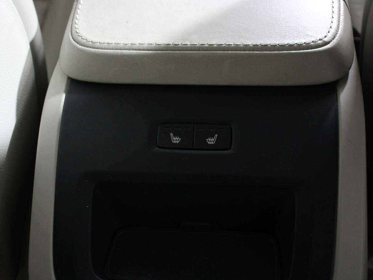 Volvo XC90, 2015 Фото №12