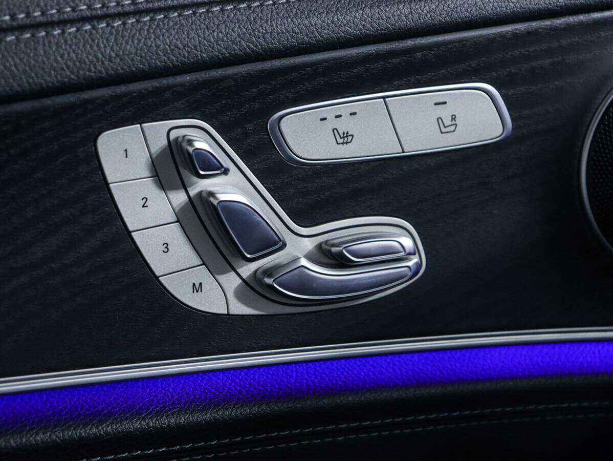 Mercedes-Benz E-Класс 200, 2016 Фото №21