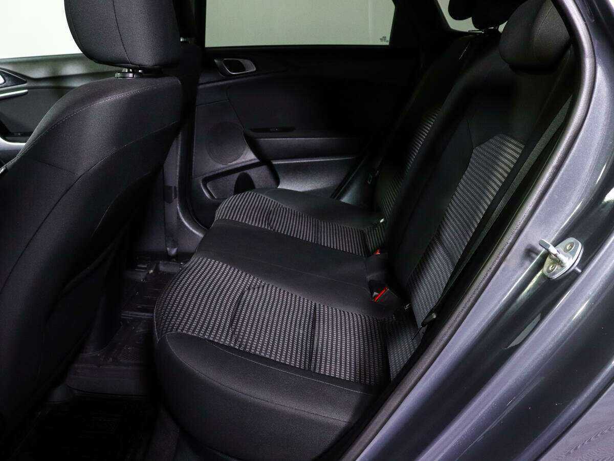Kia Ceed, 2019 Фото №8
