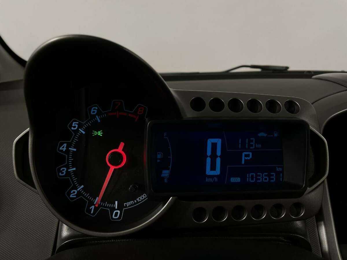 Chevrolet Aveo, 2015 Фото №9