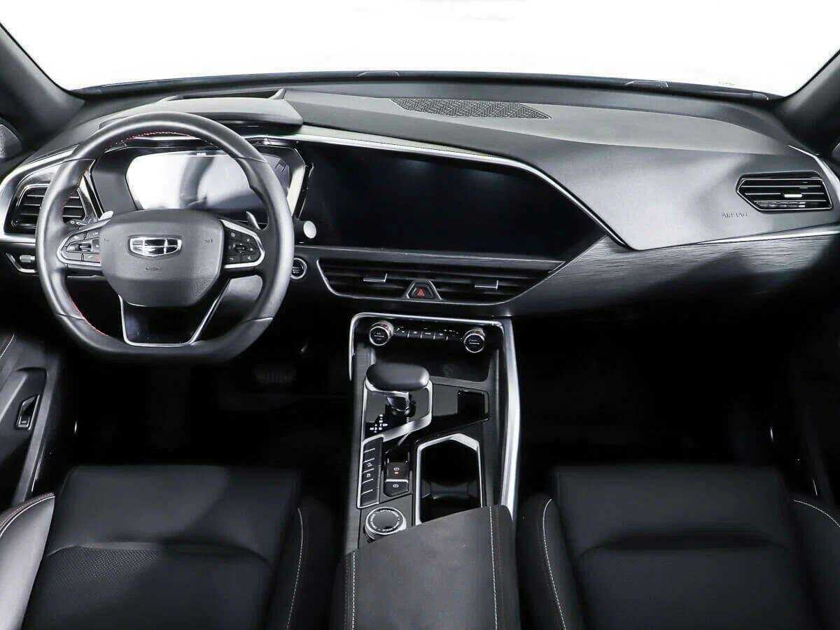 Geely Tugella, 2023 Фото №11
