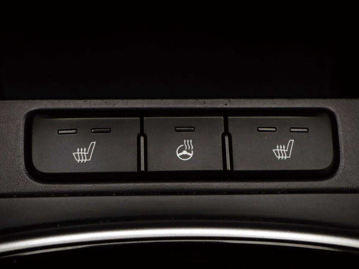 Kia Rio, 2018 Фото №17