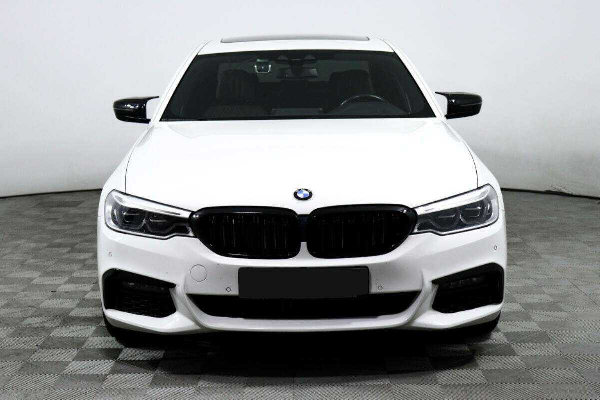 BMW 5 серии 520d xDrive, 2019 Фото №2