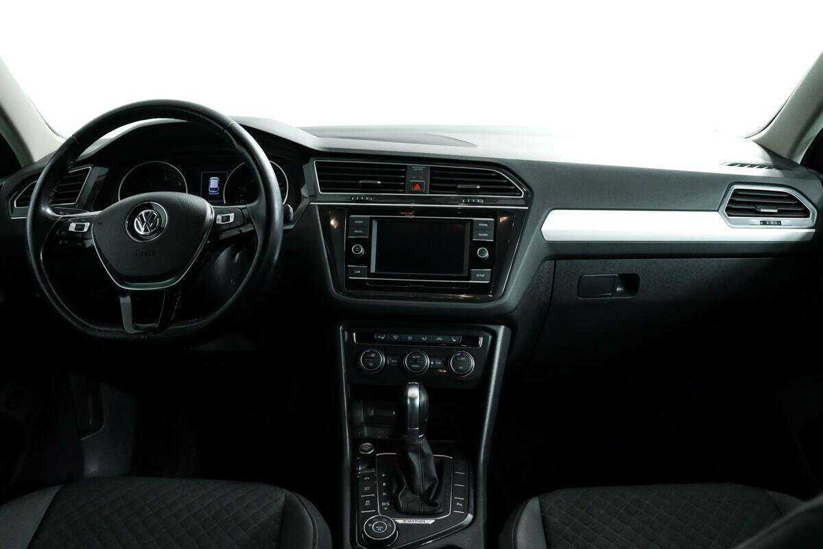 Volkswagen Tiguan, 2017 Фото №11