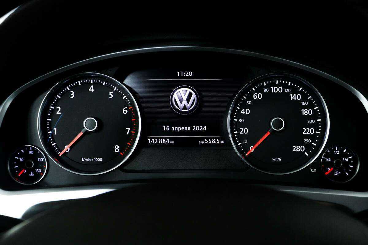 Volkswagen Touareg, 2016 Фото №10