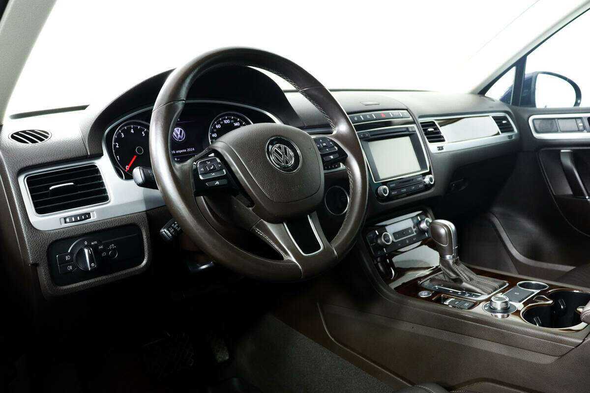 Volkswagen Touareg, 2016 Фото №13