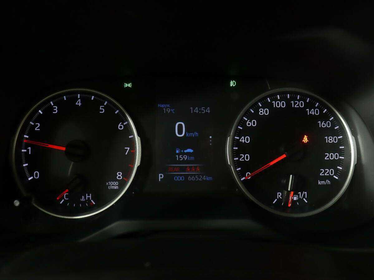 Toyota RAV4, 2021 Фото №10