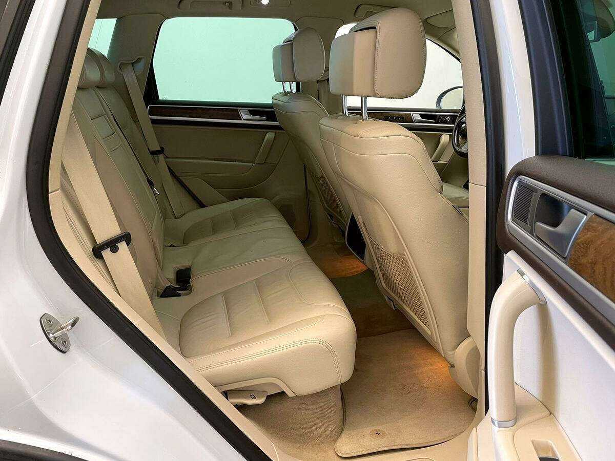 Volkswagen Touareg, 2015 - 98 856 км. | Фото №8