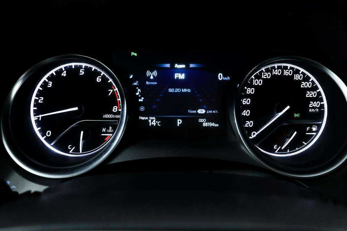 Toyota Camry, 2019 Фото №10