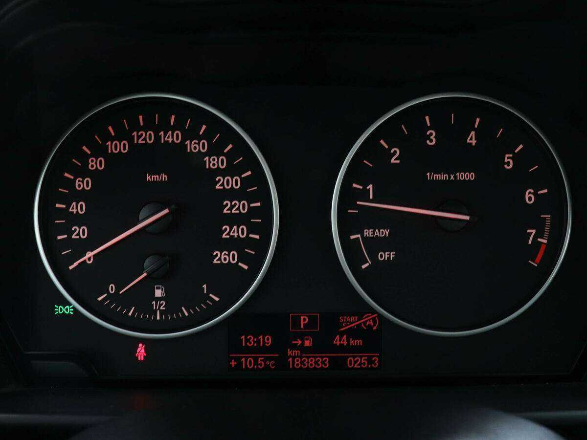 BMW 1 серии 116i, 2013 Фото №10