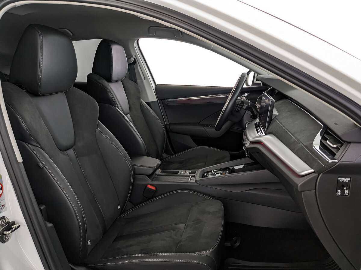 Skoda Octavia, 2021 Фото №21