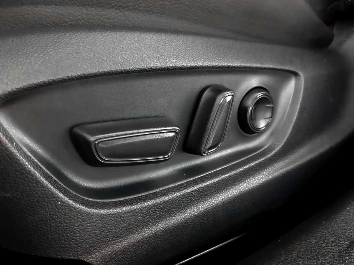 Toyota Camry, 2021 Фото №16