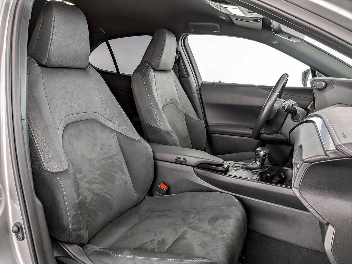 Lexus UX 200, 2020 Фото №19