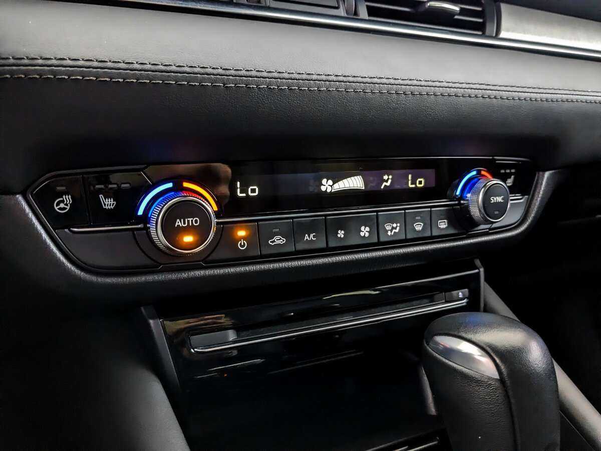 Mazda 6, 2020 Фото №21