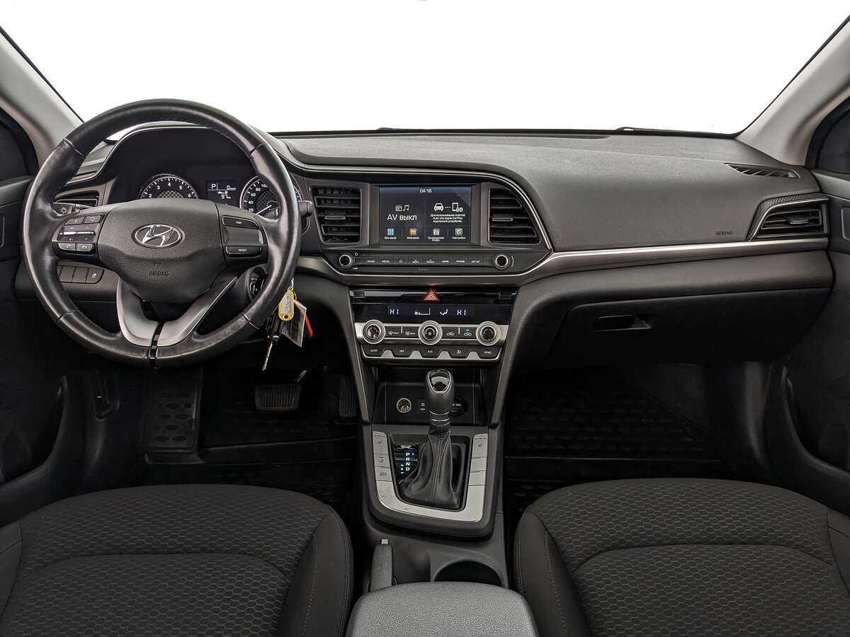 Hyundai Elantra, 2020 Фото №10