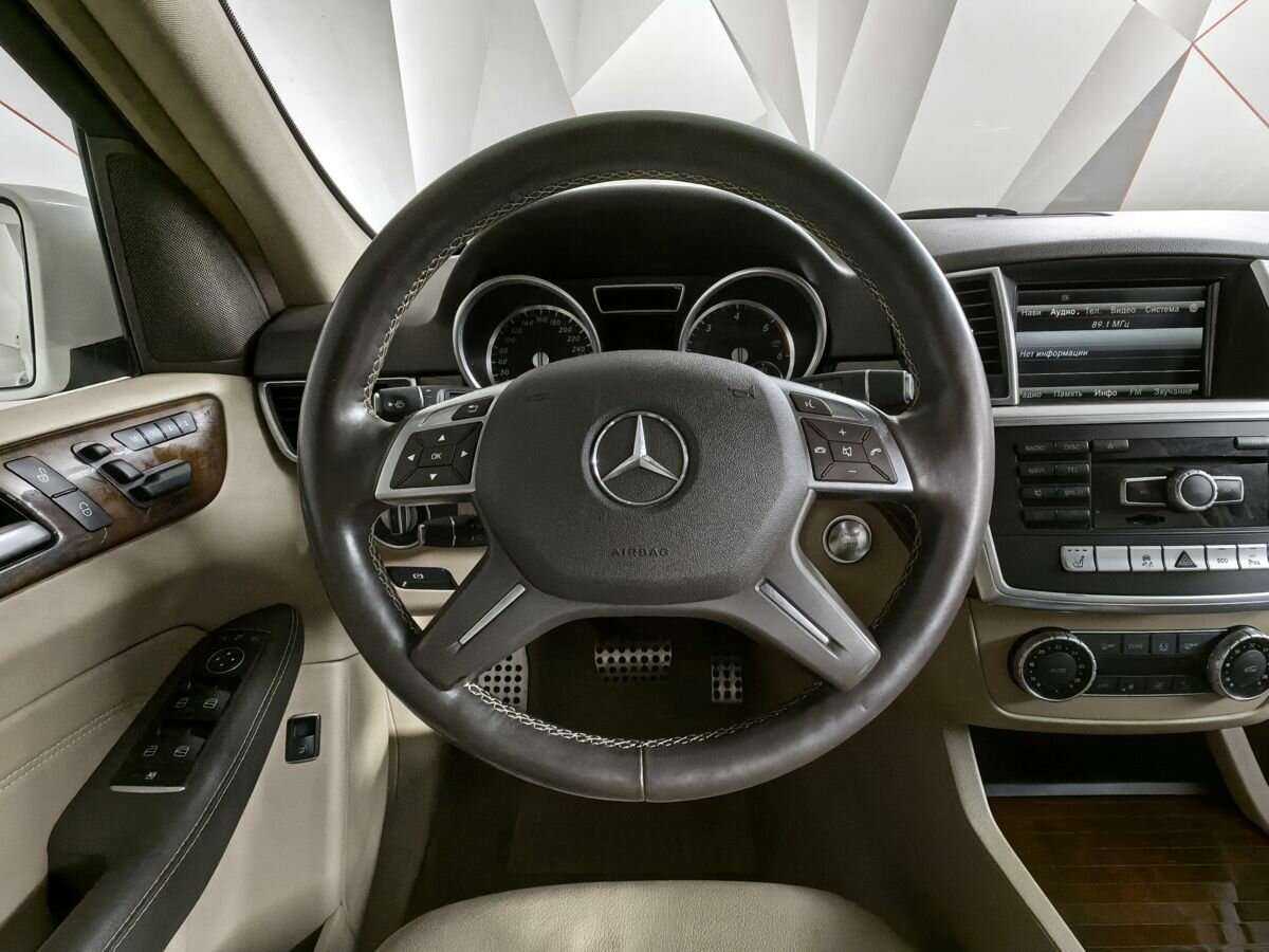 Mercedes-Benz M-Класс 350 CDI, 2014 Фото №16