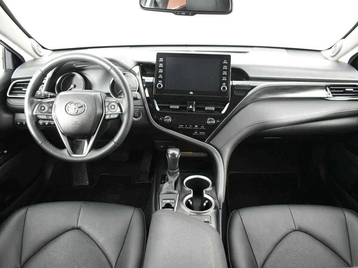 Toyota Camry, 2021 Фото №11