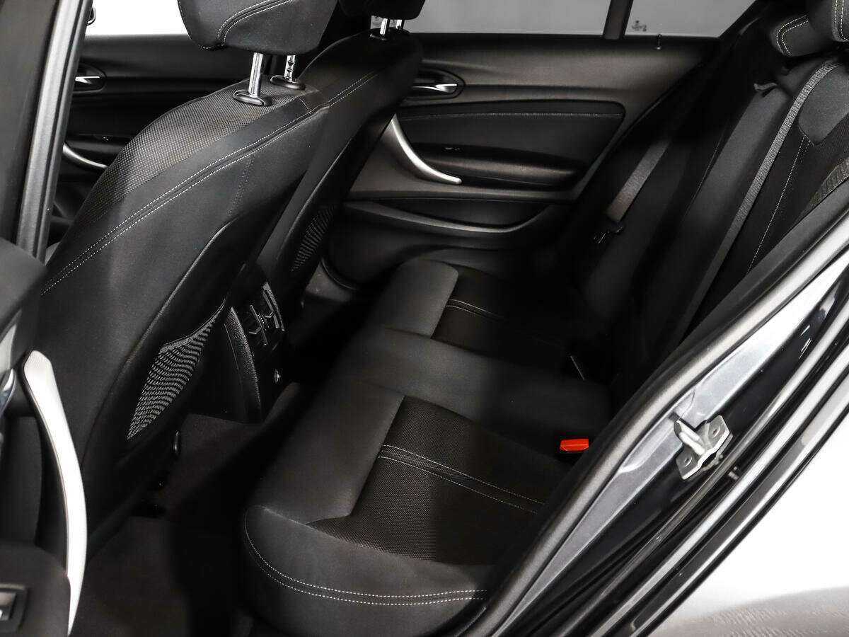 BMW 1 серии 118i, 2019 Фото №10