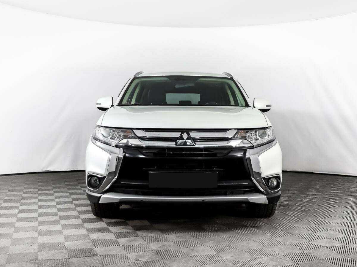 Mitsubishi Outlander, 2016 - 117 437 км. | Фото №2