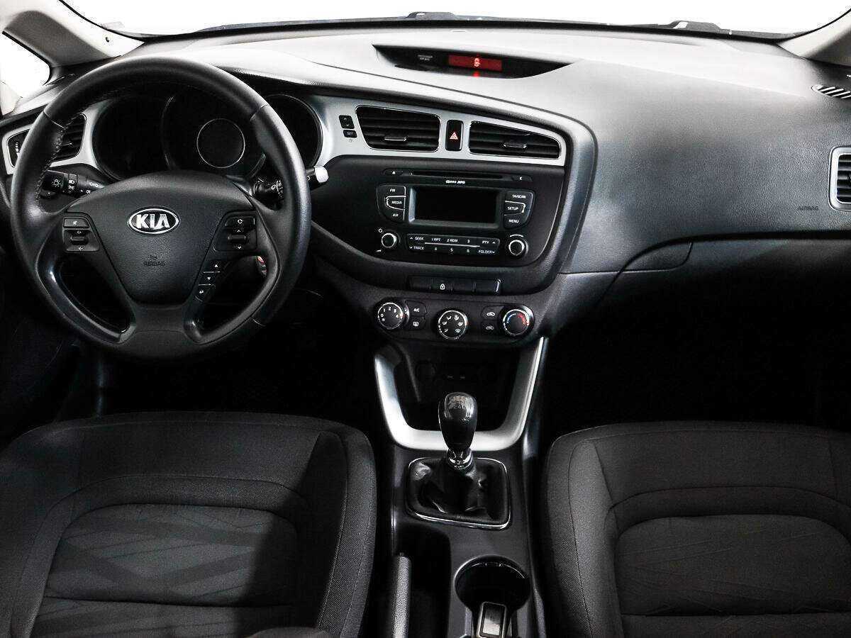 Kia Ceed, 2013 Фото №11
