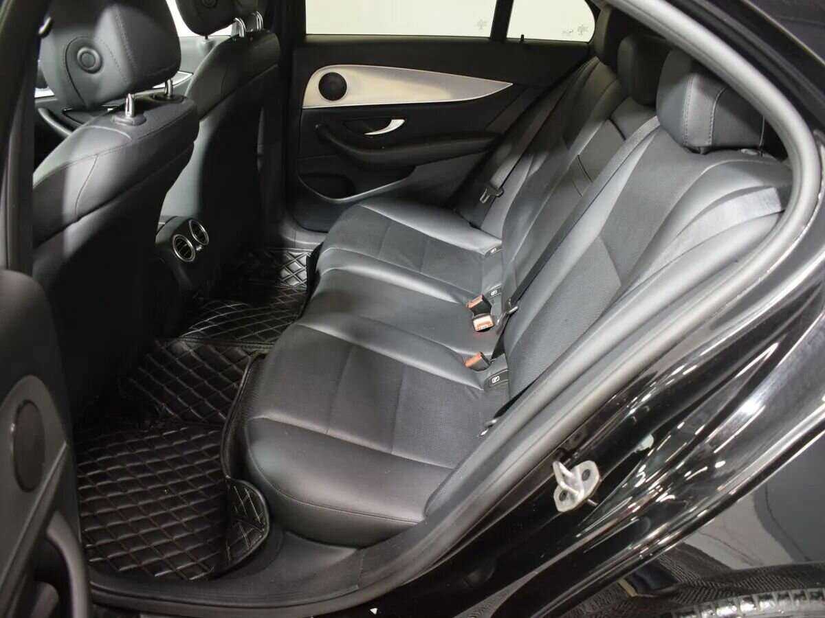 Mercedes-Benz E-Класс 200, 2019 Фото №12