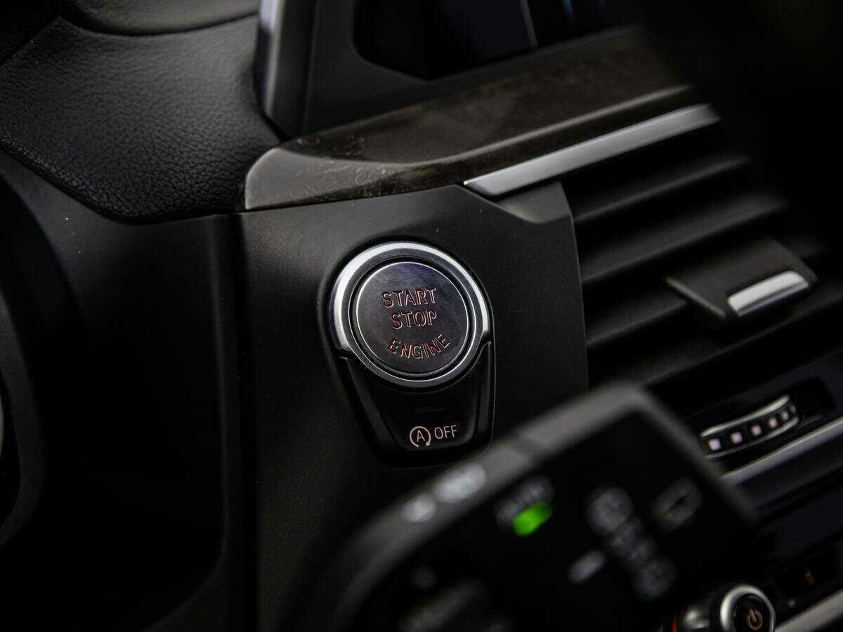 BMW X3 20i xDrive, 2018 Фото №19