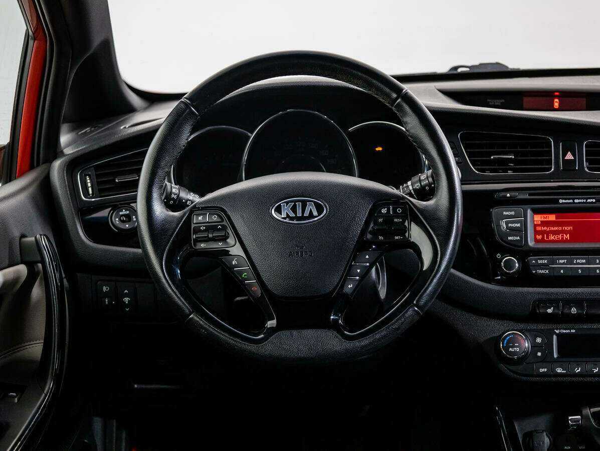 Kia Ceed, 2014 Фото №15
