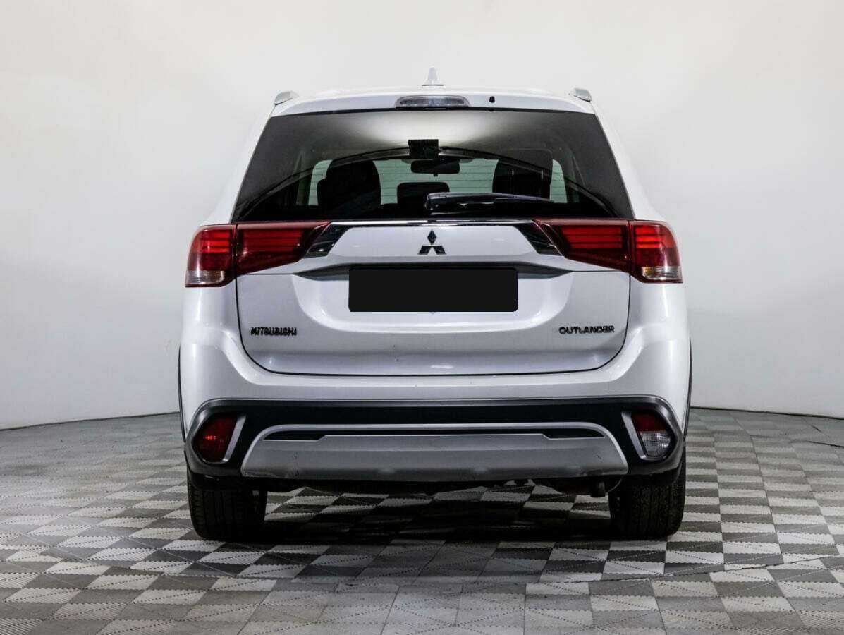Mitsubishi Outlander, 2018 Фото №5