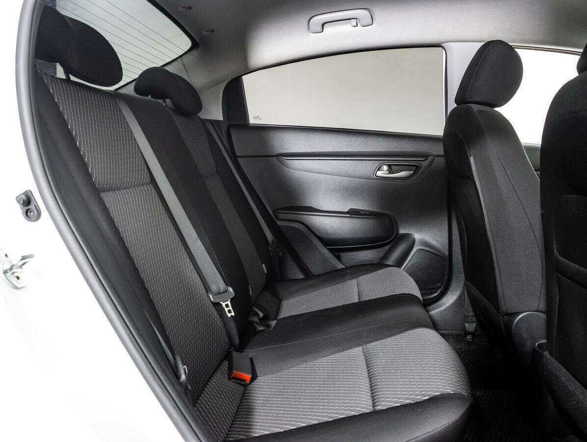 Kia Rio, 2019 Фото №15