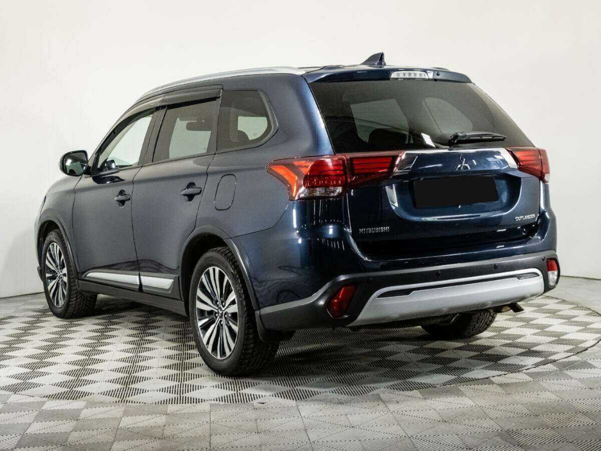 Mitsubishi Outlander, 2019 - 111 262 км. | Фото №6