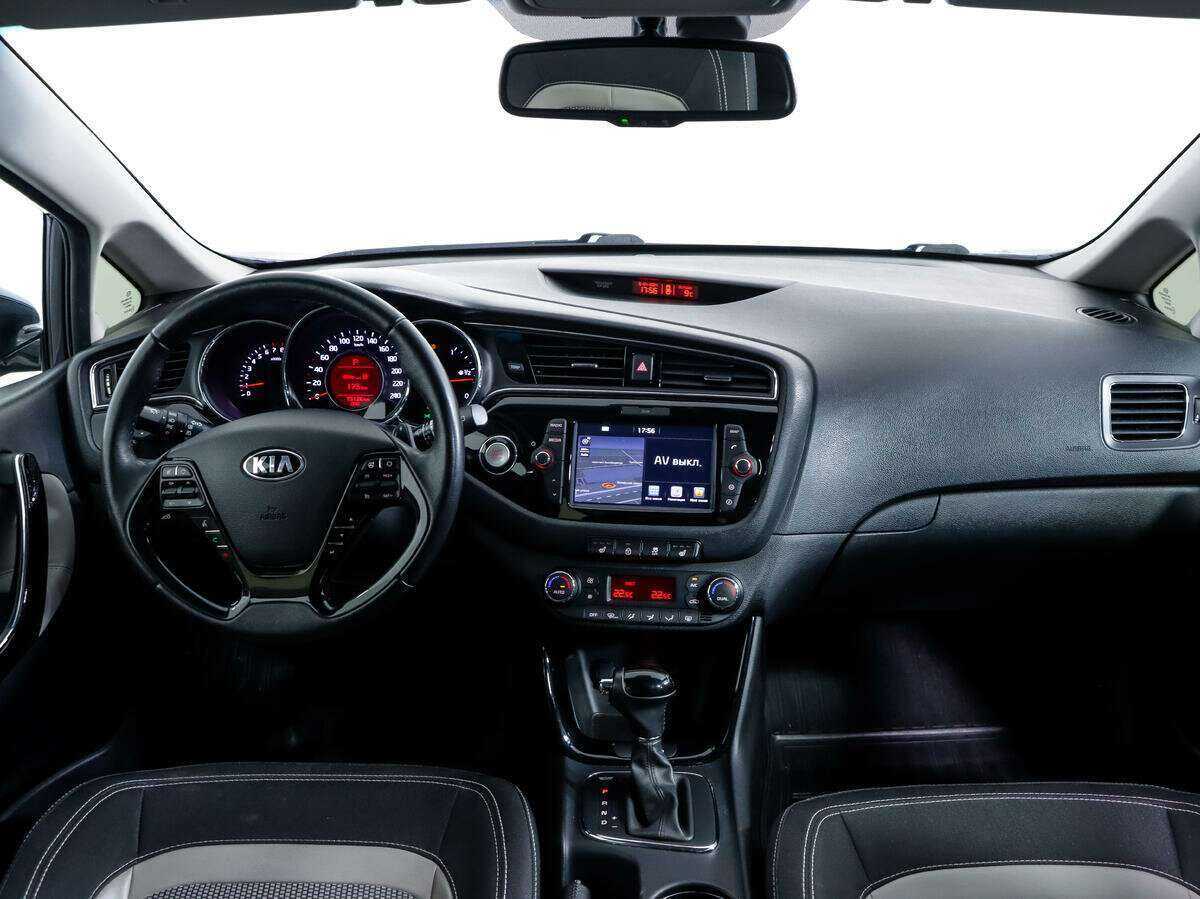 Kia Ceed, 2018 Фото №10