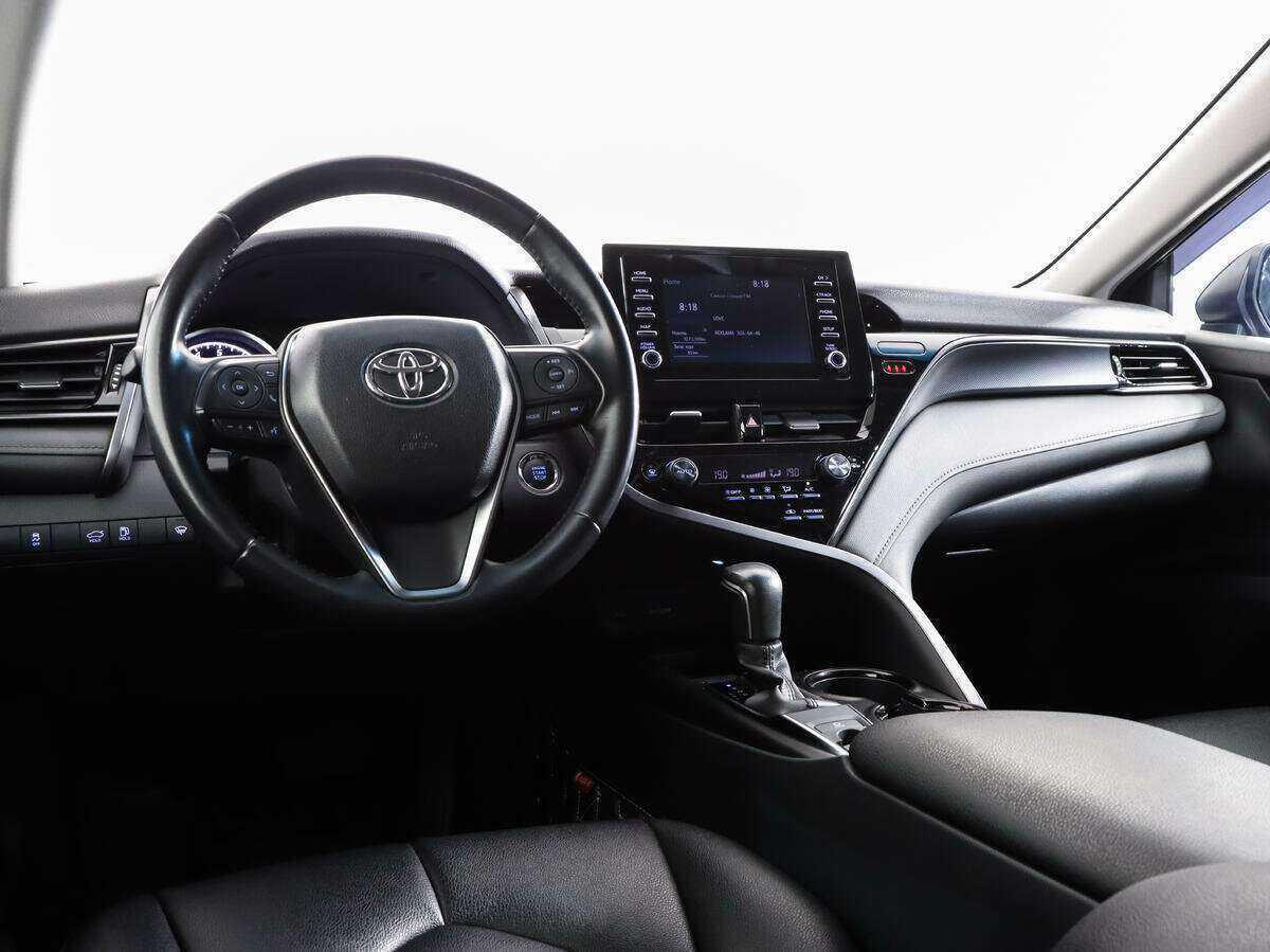 Toyota Camry, 2021 Фото №10