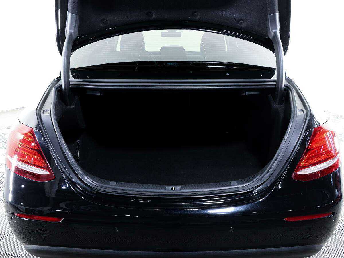 Mercedes-Benz E-Класс 220 d, 2016 Фото №16