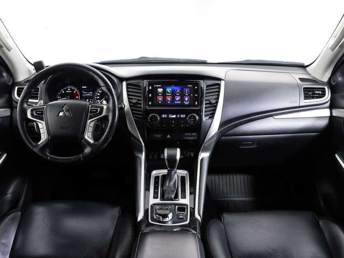 Mitsubishi Pajero Sport, 2019 - 119 000 км. | Фото №8