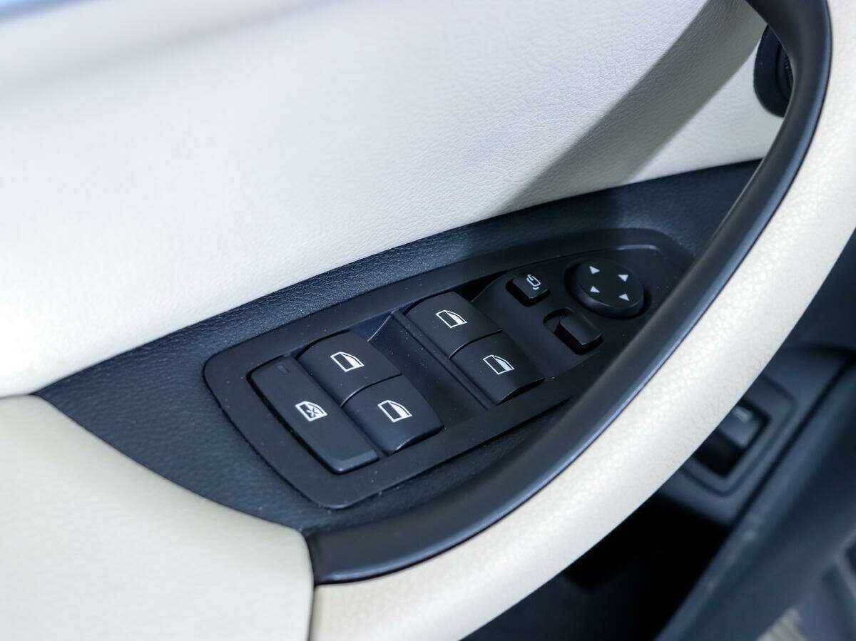 BMW X1 18d xDrive, 2019 Фото №15