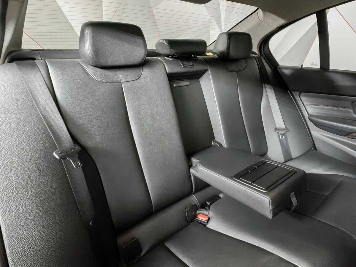 BMW 3 серии 328i, 2012 Фото №13