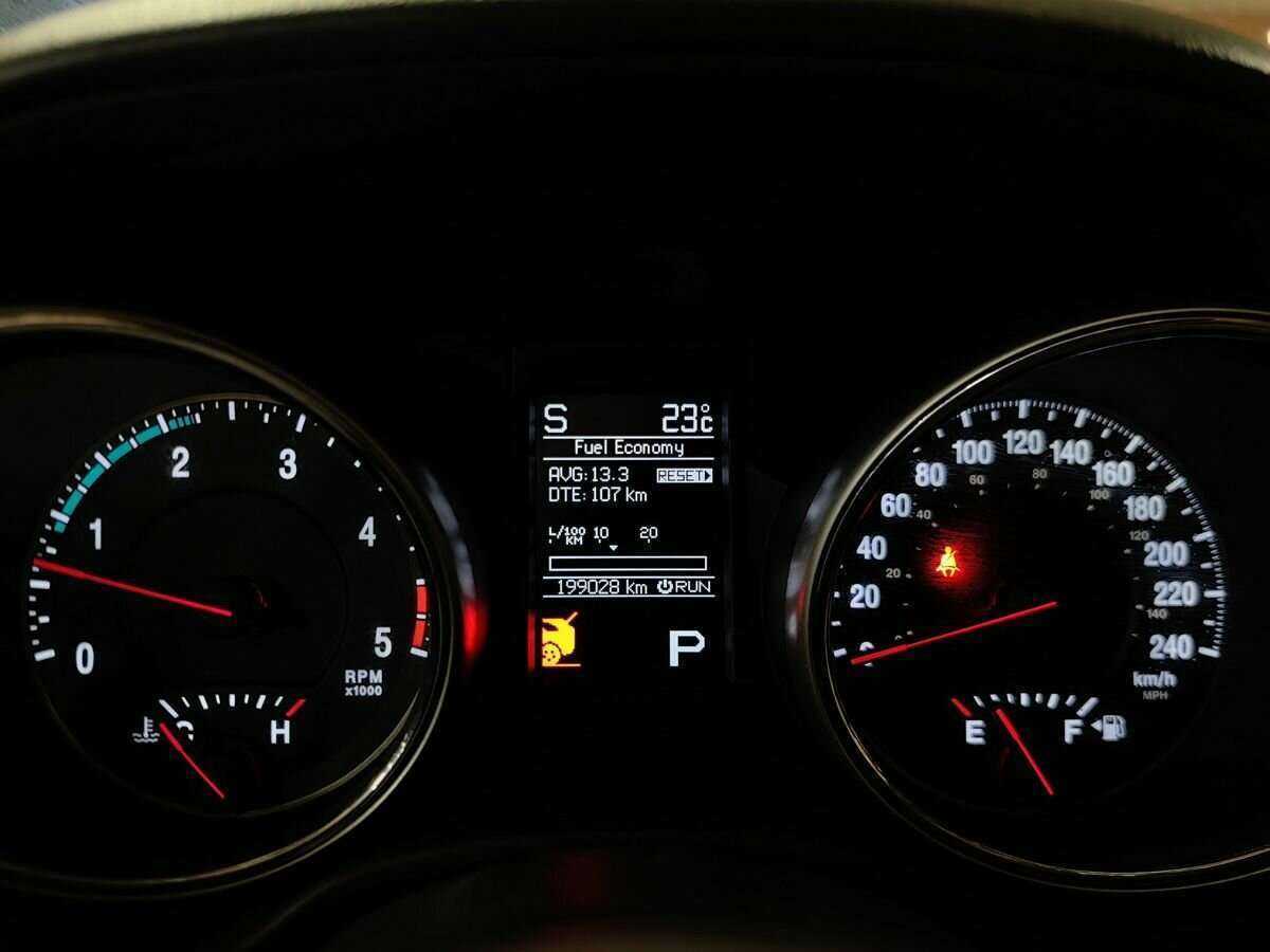 Jeep Grand Cherokee, 2012 Фото №16