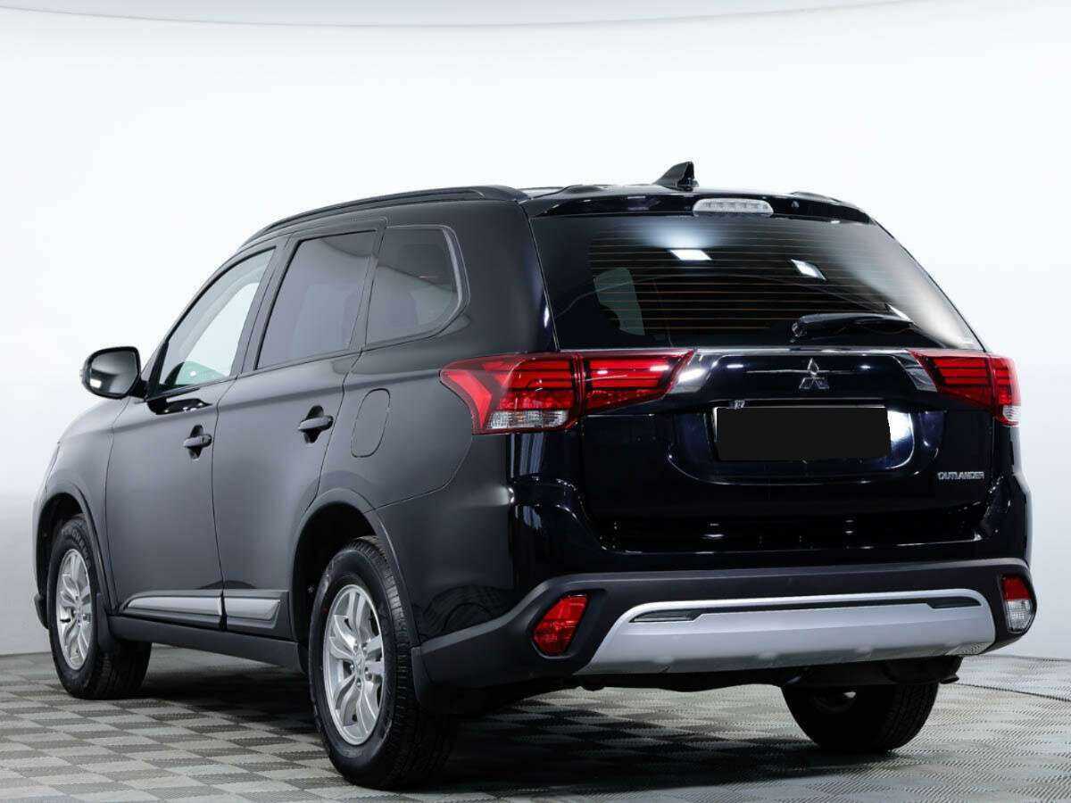 Mitsubishi Outlander, 2021 Фото №7